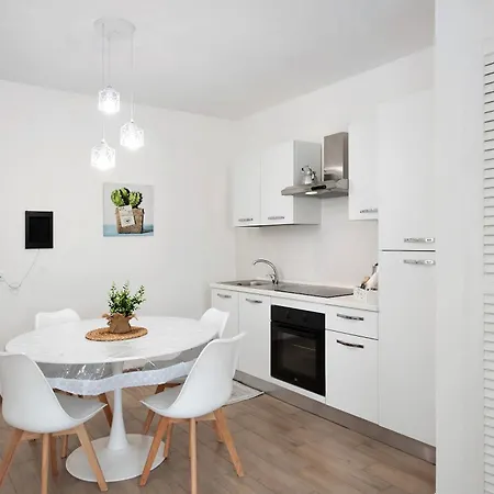 Rosa Corallo Deluxe- Centro Storico Apartment